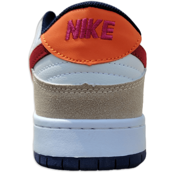 SB Dunk (Cream Red) bottom view