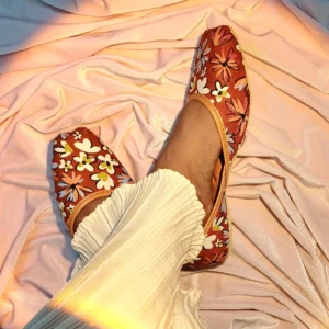 Image of Printed Jutti (Brown)
