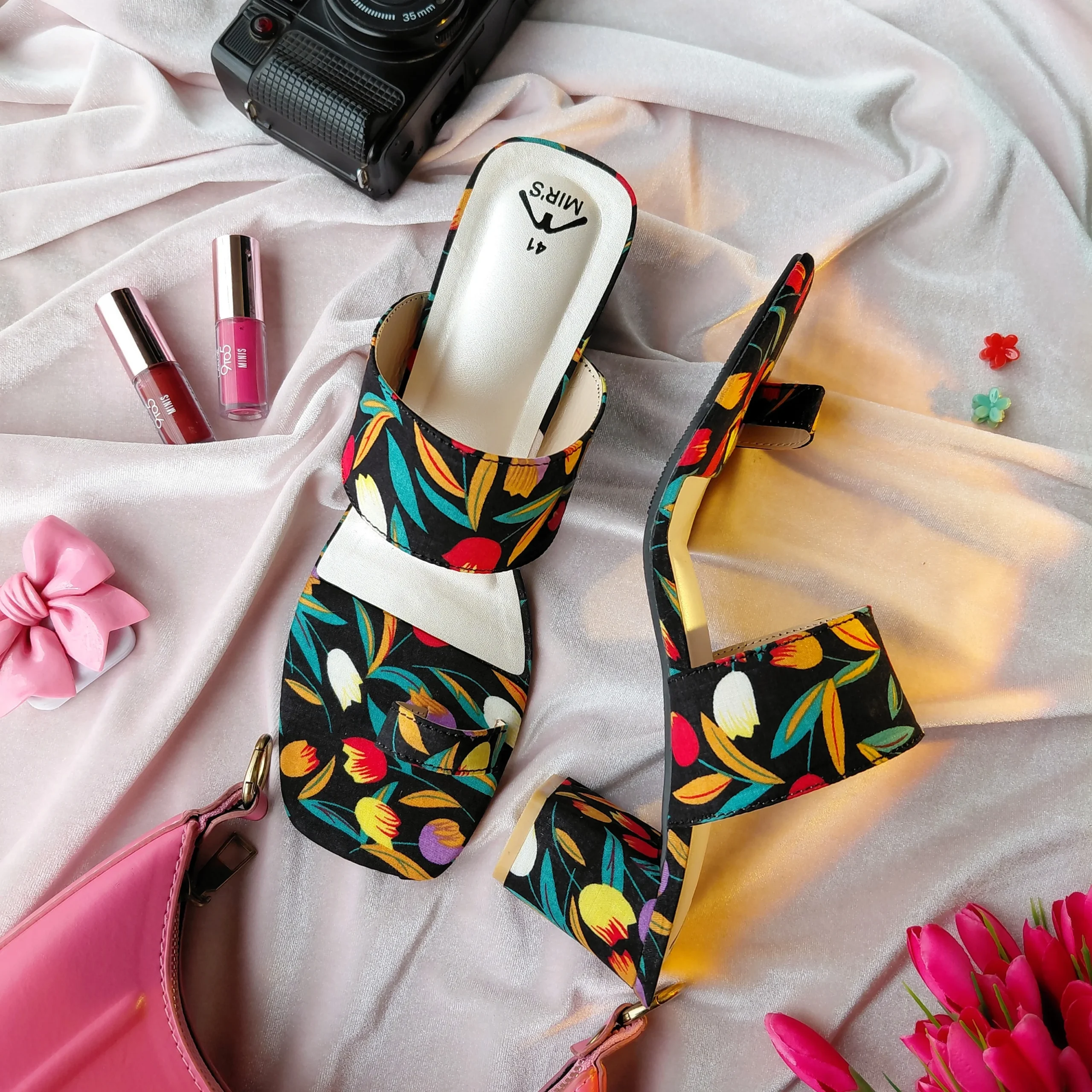 Image of Midnight heel